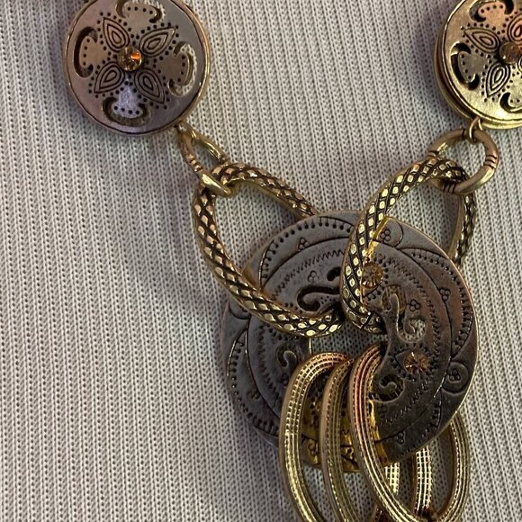 Necklace, EUC - Picture 7 of 7